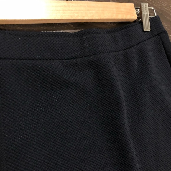 EUC Matty M navy calf-length pencil skirt S - Picture 2 of 3